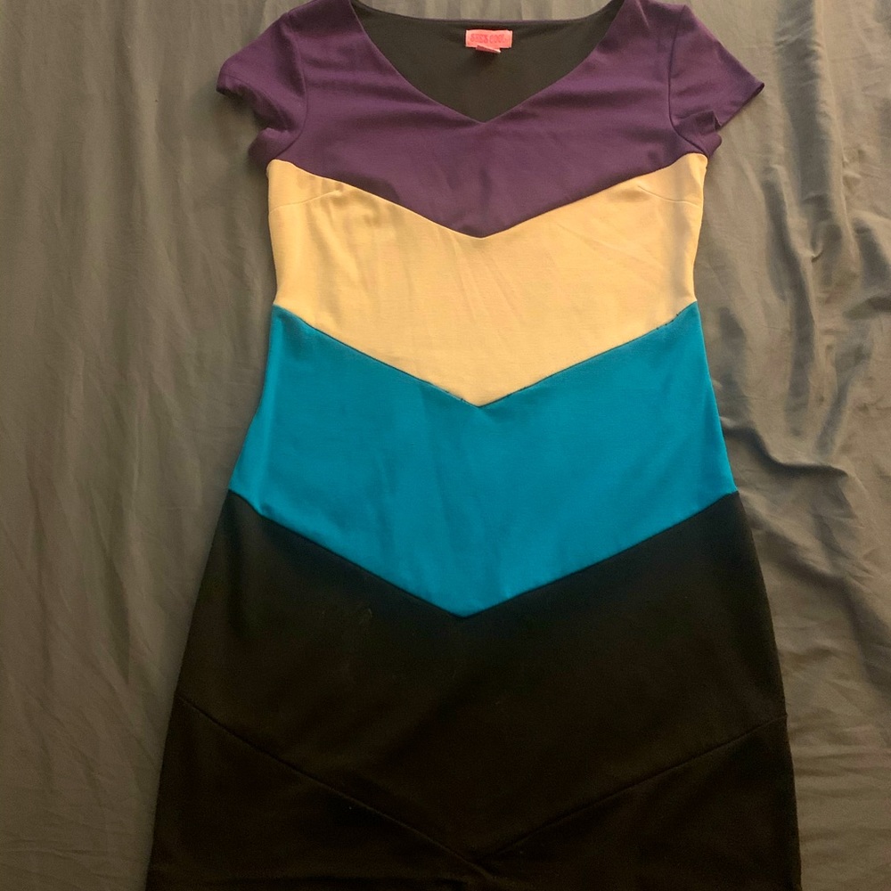 Size large multi color dress